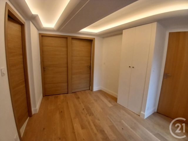 Appartement à vendre - 3 pièces - 94.65 m2 - GRANVILLE - 50 - BASSE-NORMANDIE - Century 21 Royer Immo