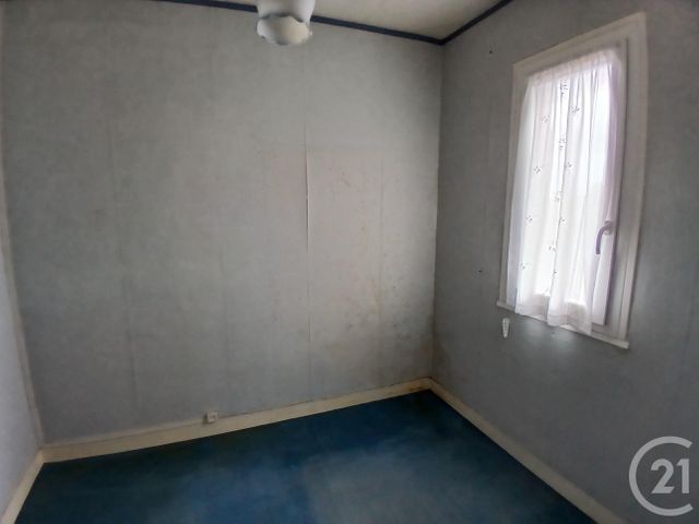 Appartement F6 à vendre - 6 pièces - 112.45 m2 - BREHAL - 50 - BASSE-NORMANDIE - Century 21 Royer Immo