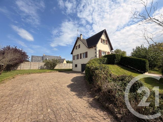maison à vendre - 8 pièces - 130.0 m2 - ST AUBIN DES PREAUX - 50 - BASSE-NORMANDIE - Century 21 Royer Immo