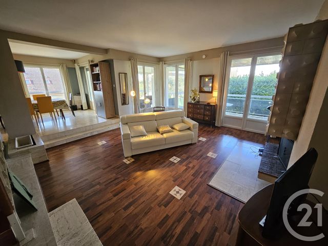 maison à vendre - 8 pièces - 216.0 m2 - DONVILLE LES BAINS - 50 - BASSE-NORMANDIE - Century 21 Royer Immo