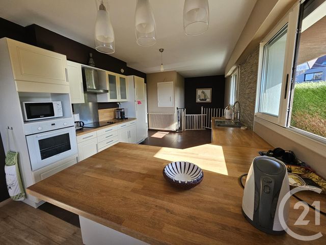 maison à vendre - 8 pièces - 216.0 m2 - DONVILLE LES BAINS - 50 - BASSE-NORMANDIE - Century 21 Royer Immo