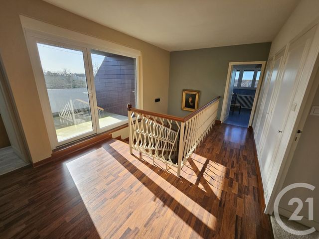 maison à vendre - 8 pièces - 216.0 m2 - DONVILLE LES BAINS - 50 - BASSE-NORMANDIE - Century 21 Royer Immo