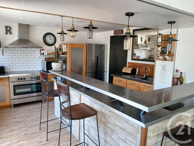 maison à vendre - 7 pièces - 207.8 m2 - ST SAUVEUR LA POMMERAYE - 50 - BASSE-NORMANDIE - Century 21 Royer Immo