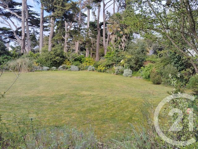 maison à vendre - 9 pièces - 180.61 m2 - JULLOUVILLE - 50 - BASSE-NORMANDIE - Century 21 Royer Immo