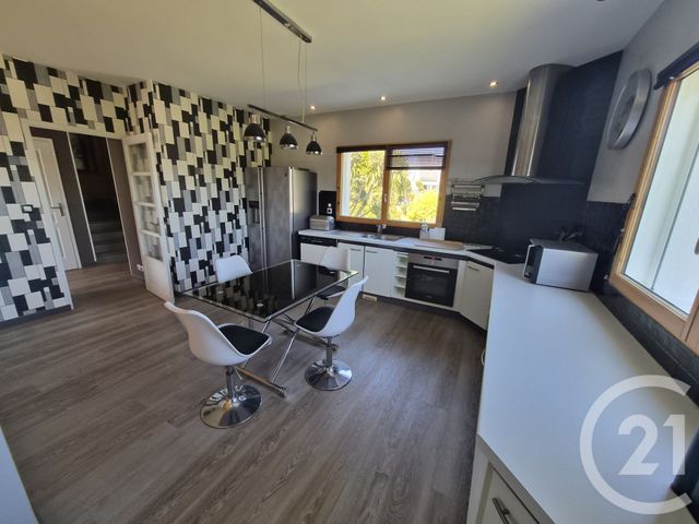 maison à vendre - 6 pièces - 140.85 m2 - DONVILLE LES BAINS - 50 - BASSE-NORMANDIE - Century 21 Royer Immo