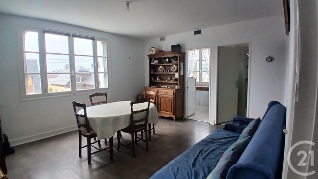 Appartement à vendre - 3 pièces - 51.33 m2 - JULLOUVILLE - 50 - BASSE-NORMANDIE - Century 21 Royer Immo