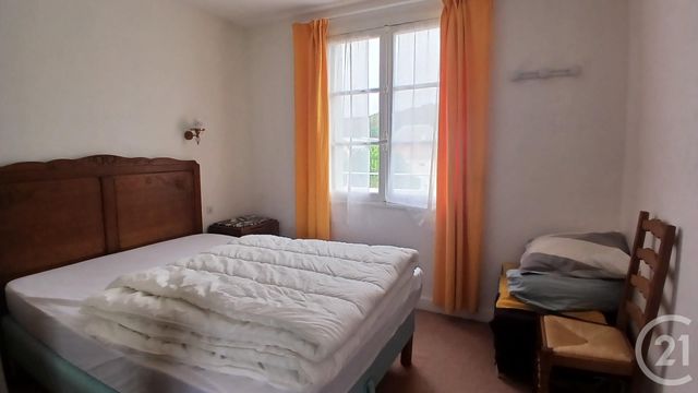 Appartement à vendre - 3 pièces - 51.33 m2 - JULLOUVILLE - 50 - BASSE-NORMANDIE - Century 21 Royer Immo