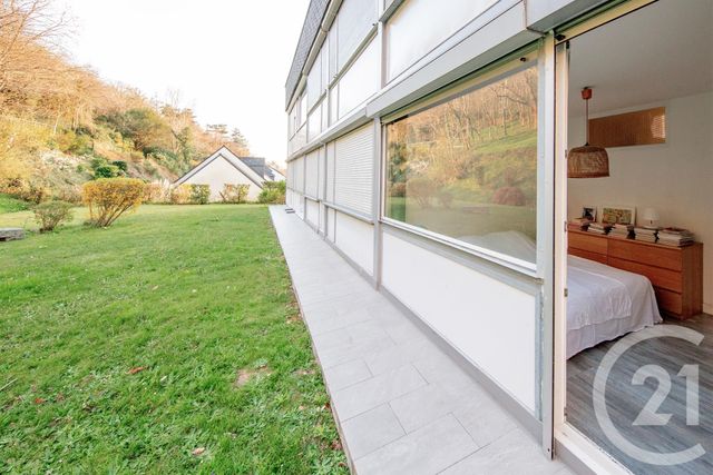 Appartement à vendre - 3 pièces - 60.35 m2 - JULLOUVILLE - 50 - BASSE-NORMANDIE - Century 21 Royer Immo