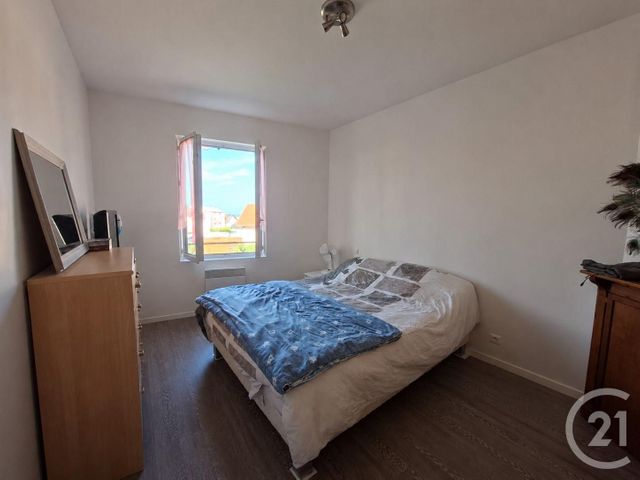 maison à vendre - 4 pièces - 85.5 m2 - ST PAIR SUR MER - 50 - BASSE-NORMANDIE - Century 21 Royer Immo