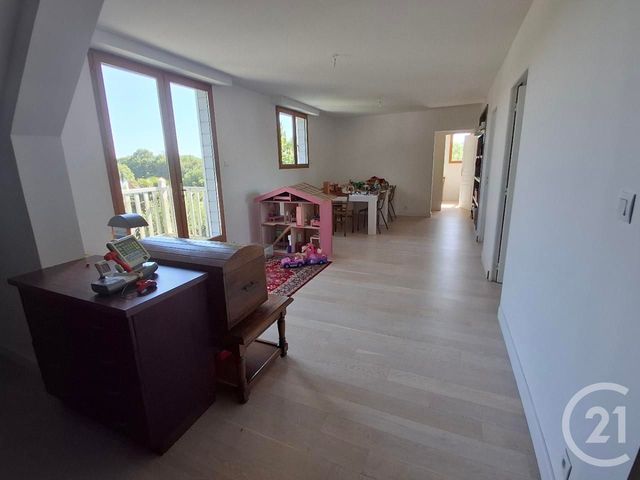 maison à vendre - 6 pièces - 165.0 m2 - JULLOUVILLE - 50 - BASSE-NORMANDIE - Century 21 Royer Immo