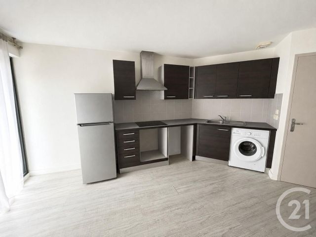 Appartement F2 à vendre - 2 pièces - 54.24 m2 - DONVILLE LES BAINS - 50 - BASSE-NORMANDIE - Century 21 Royer Immo