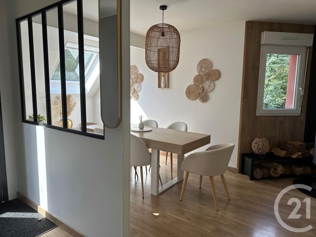 maison à vendre - 5 pièces - 103.0 m2 - ST PLANCHERS - 50 - BASSE-NORMANDIE - Century 21 Royer Immo
