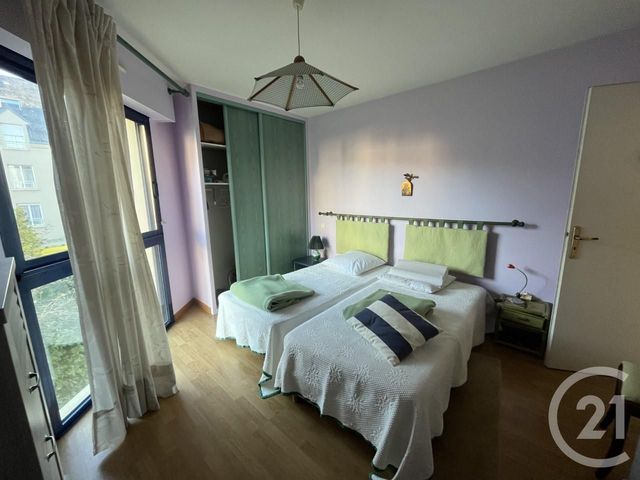 Appartement F4 à louer - 4 pièces - 75.5 m2 - GRANVILLE - 50 - BASSE-NORMANDIE - Century 21 Royer Immo